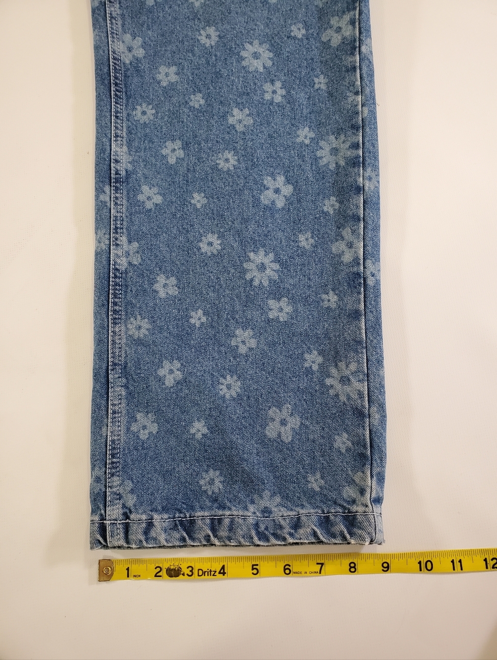 🟢7661 * The Ragged Priest Daisy Floral Print Straight Leg Jeans Blue Size 32 - Picture 13 of 16